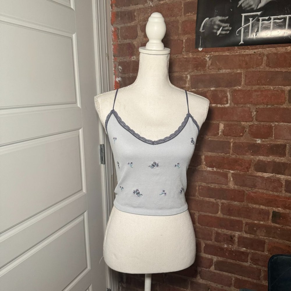 Urban Outfitters Light Blue and Purple Embroidered Floral Cropped Tank Top